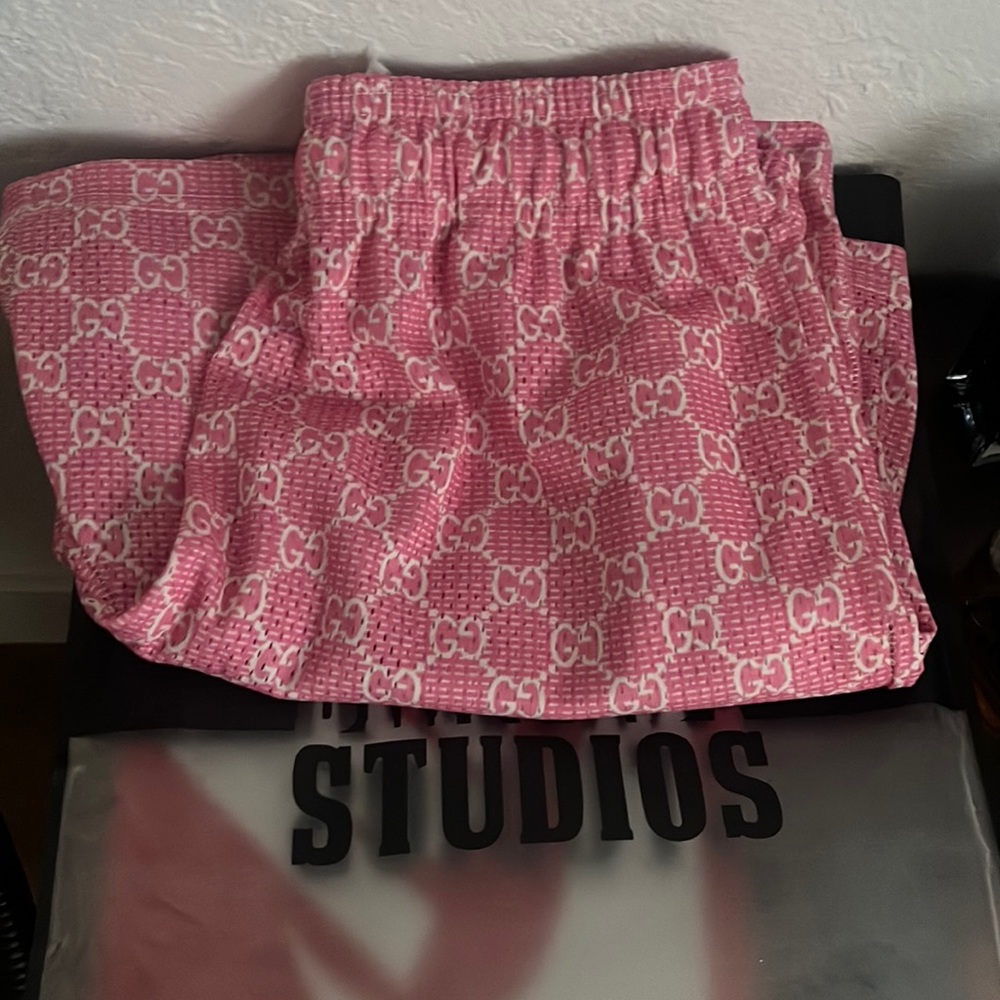 Bravest studio GG PINK